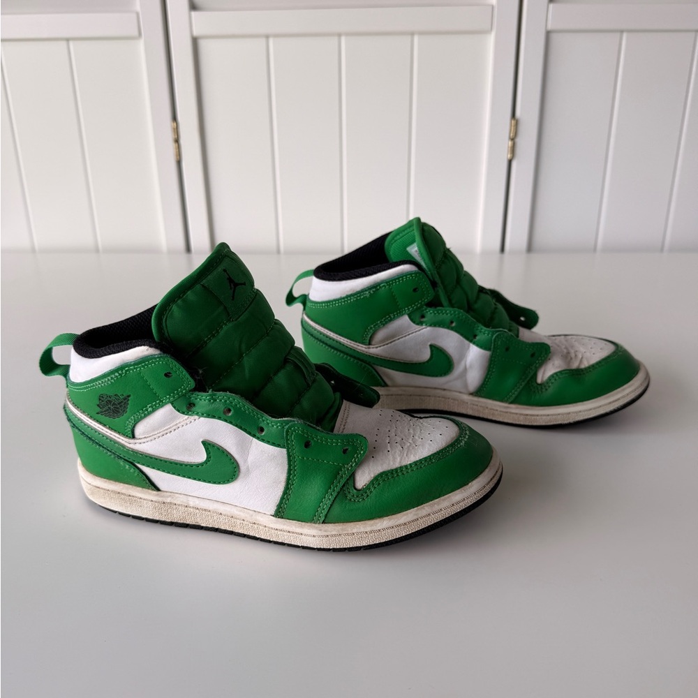 Nike Air Jordan 1 Mid Lucky Green White Sneakers Size [3Y]